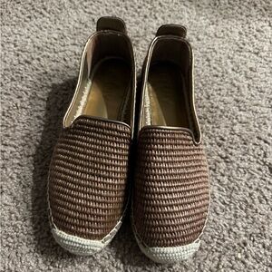 DKNY Brown Woven Women's Espadrilles size 8.5M